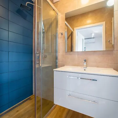 Amber بيت للعطل